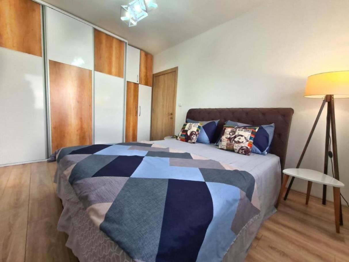 Rooftop Apartment At Mainsquare Скопье Экстерьер фото