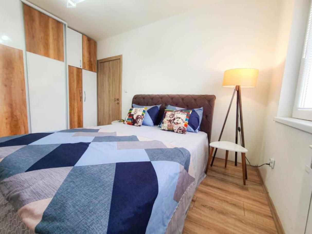 Rooftop Apartment At Mainsquare Скопье Экстерьер фото